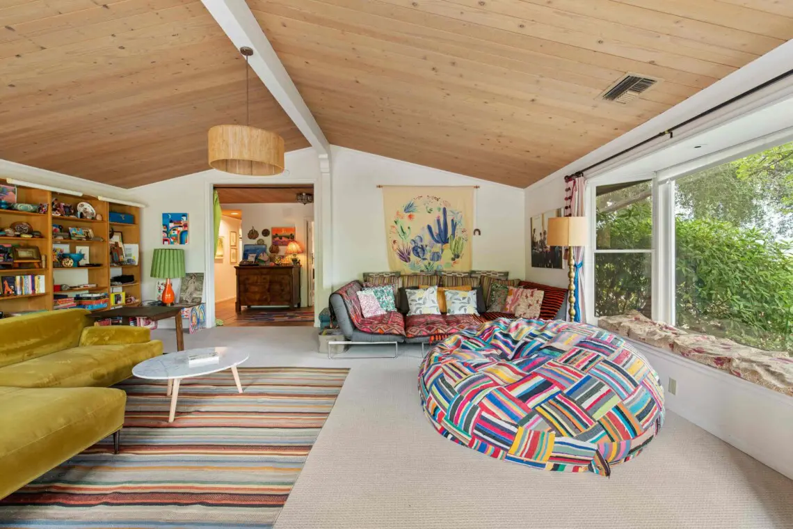 4701 Grand Ave 4 min scaled